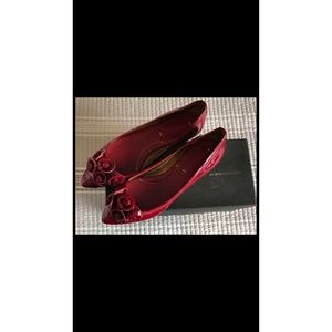 BCBG MAXAZRIA ELICIA FLAT - Red